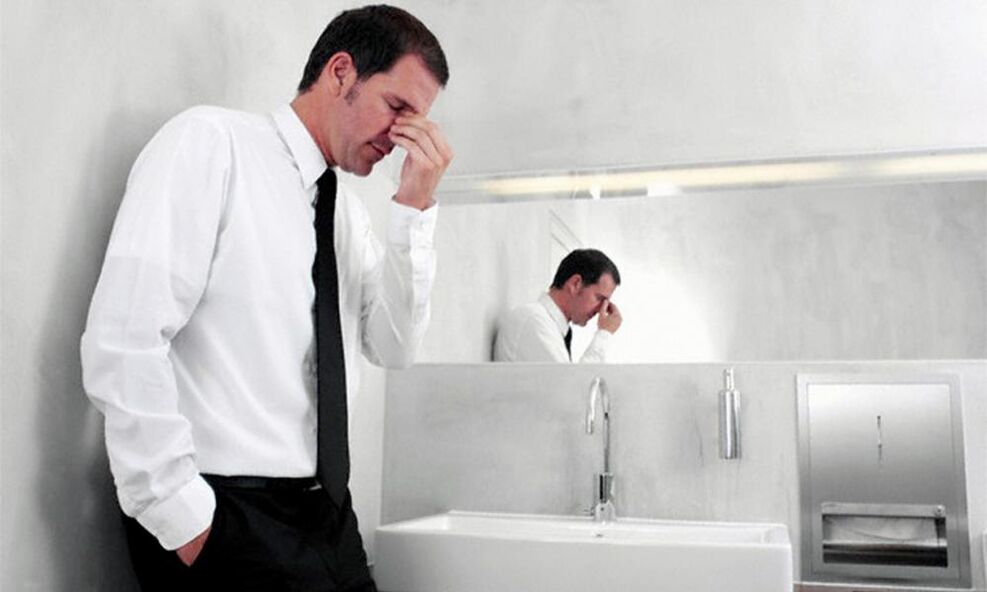 dolor en un hombre con prostatitis